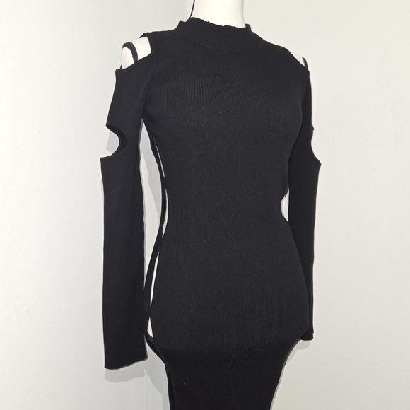 AKIRA Dresses & Skirts - 🍒AKIRA Black Cut-Out Dress